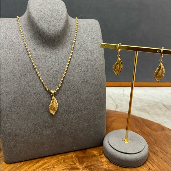 Gold Jewelry Set, 24k Duabi Gold Plated jewelry Set, Gold Necklace & Earrings - Picture 5 of 7
